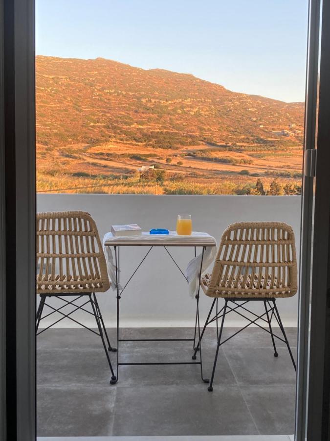 Ninemia Naxos Suites Agios Thaleleos Bagian luar foto